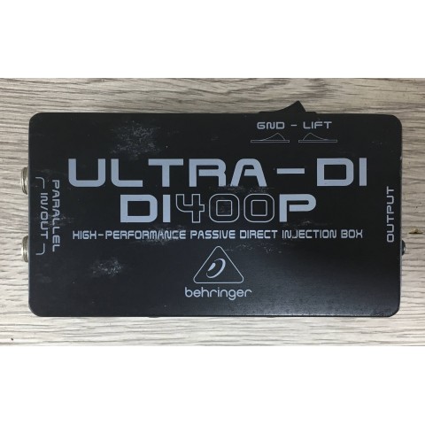 Behringer Ultra DI400P