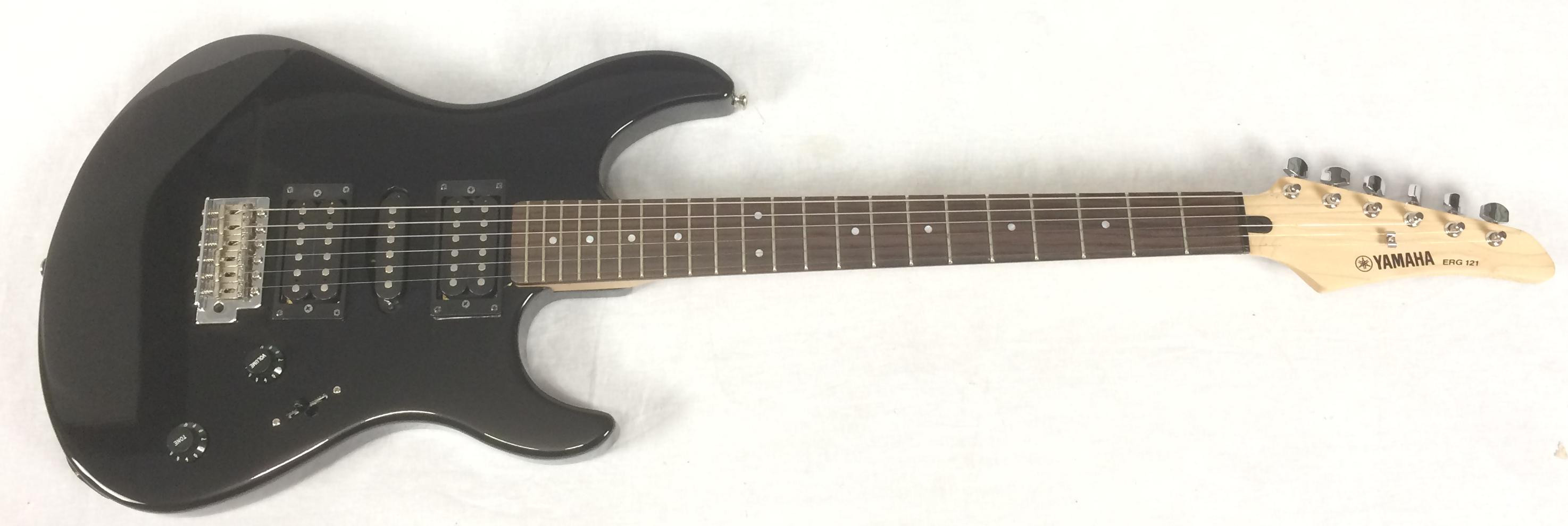 Chitarra Elettrica Yamaha ERG 121 Black
