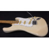 Applause Stratocaster con custodia rigida
